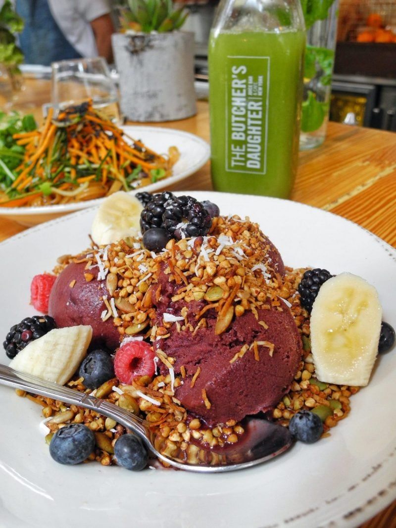 The-Butchers-Daughter-online-4