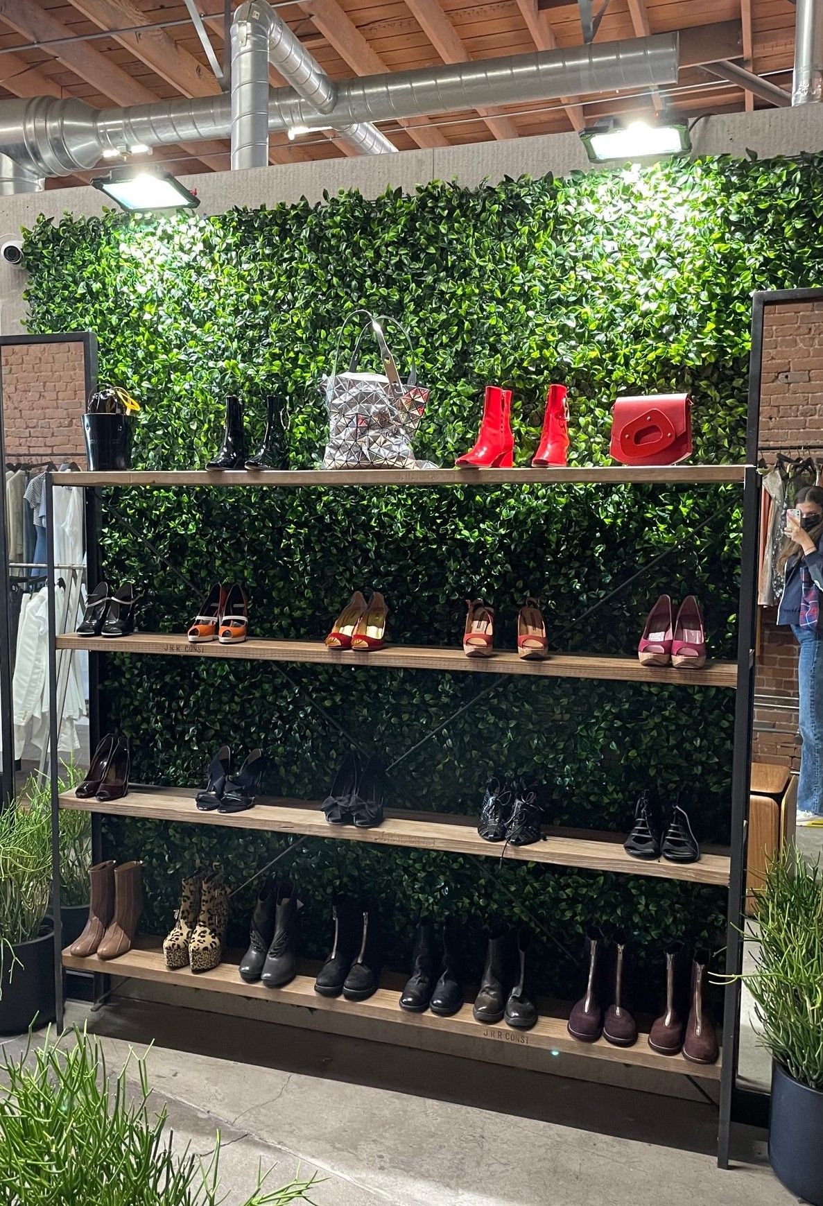 H-Lorenzo-Archive-personal-7